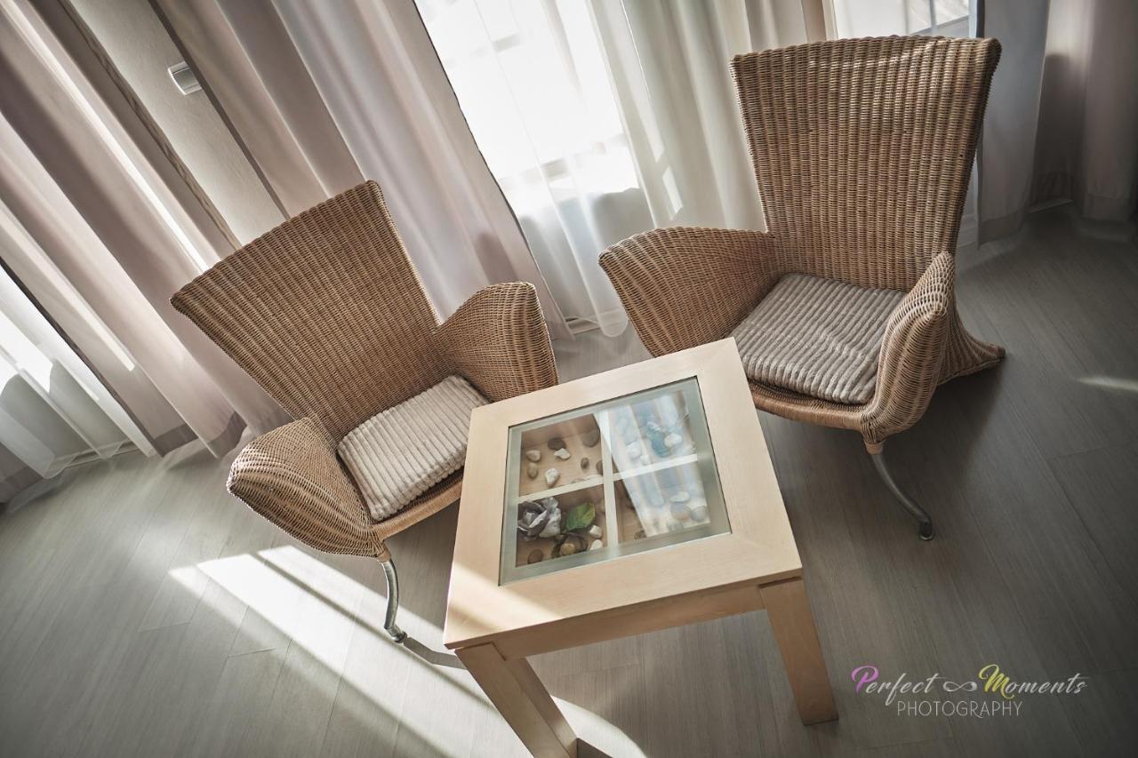 Family Hotel Classic Варна Экстерьер фото