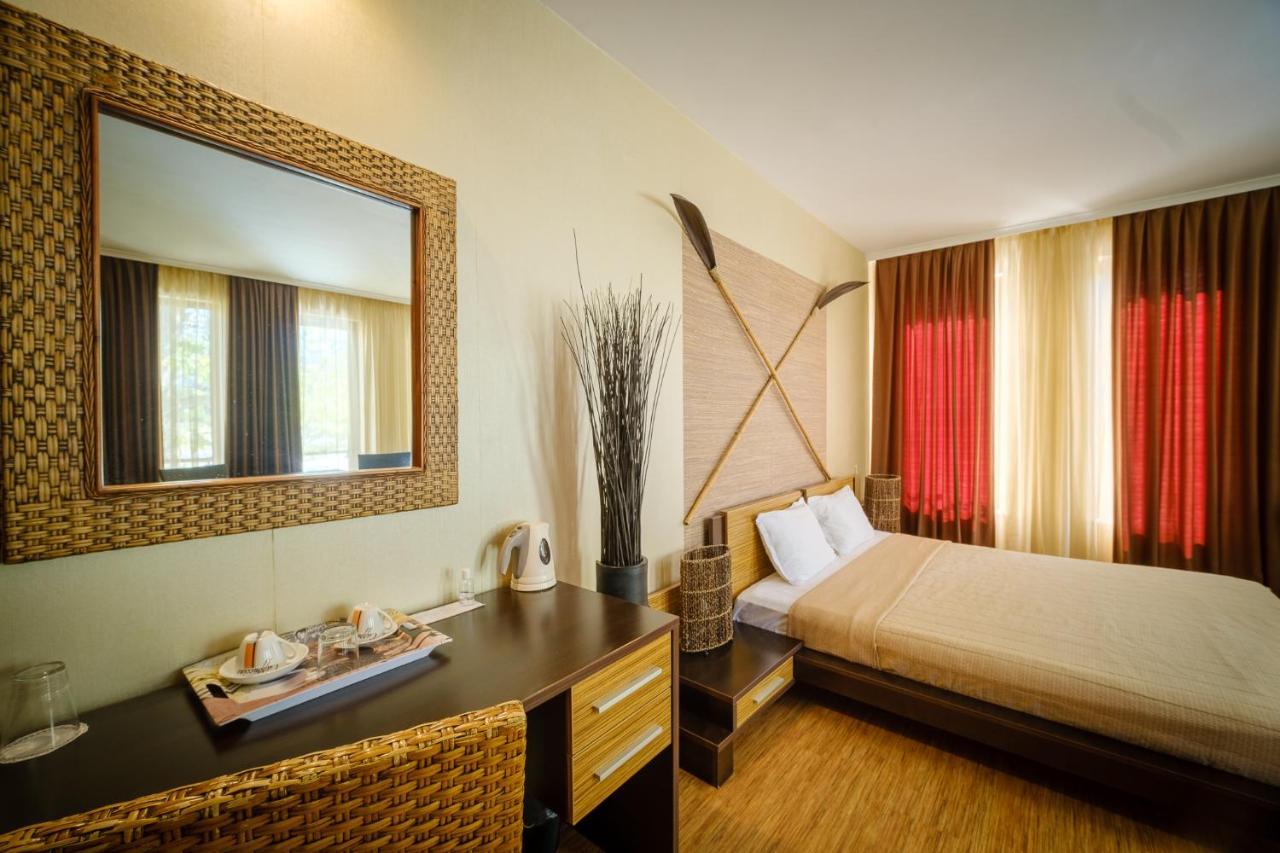 Family Hotel Classic Варна Экстерьер фото
