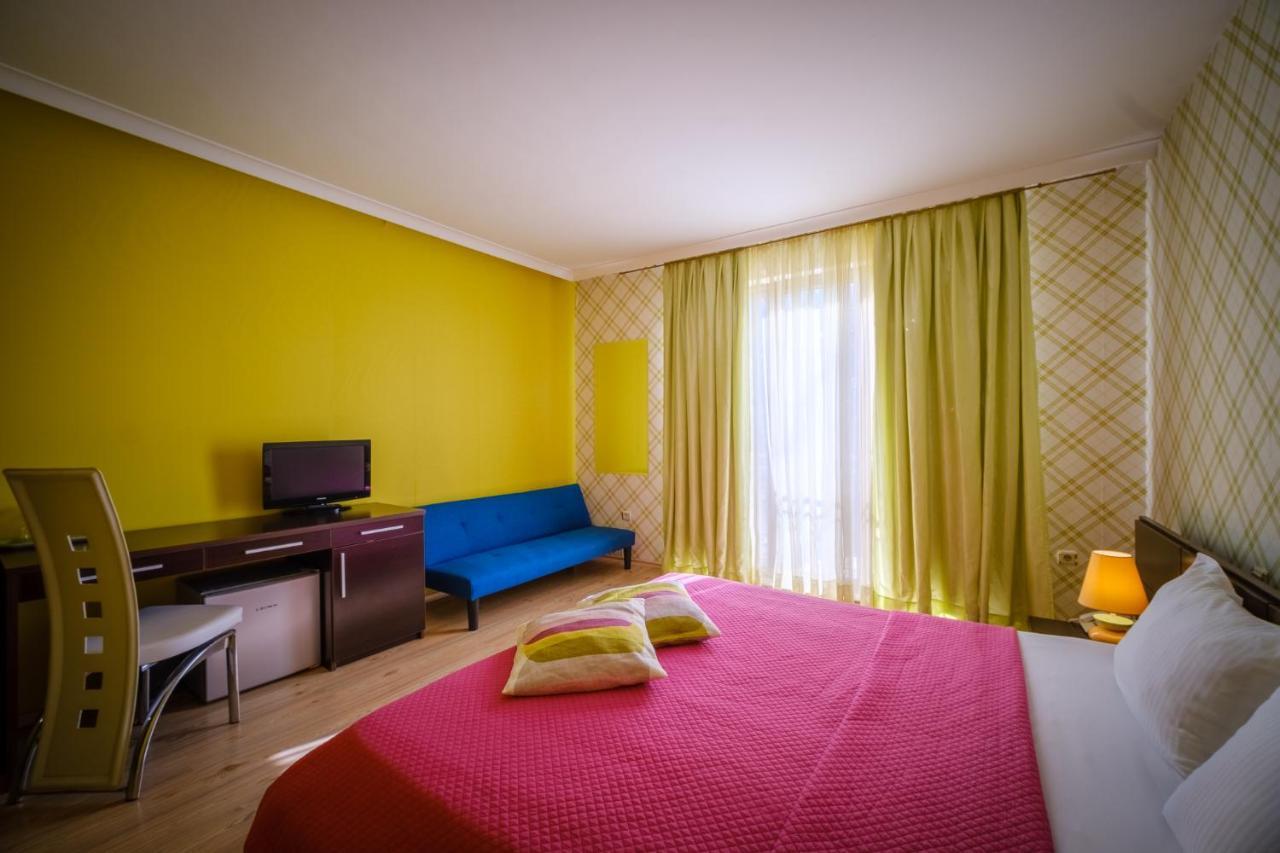 Family Hotel Classic Варна Экстерьер фото