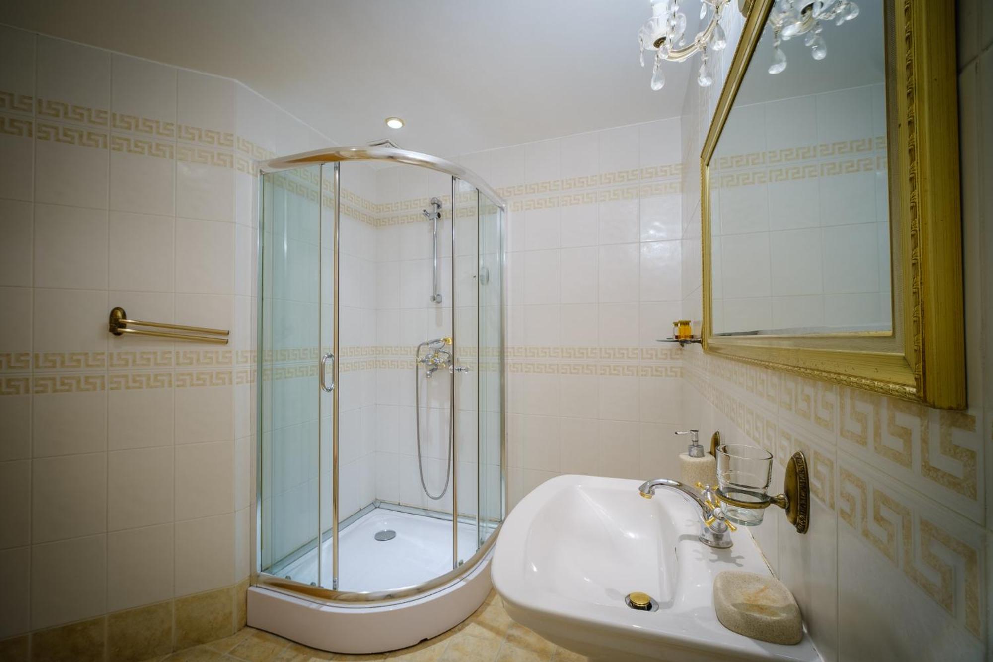 Family Hotel Classic Варна Номер фото