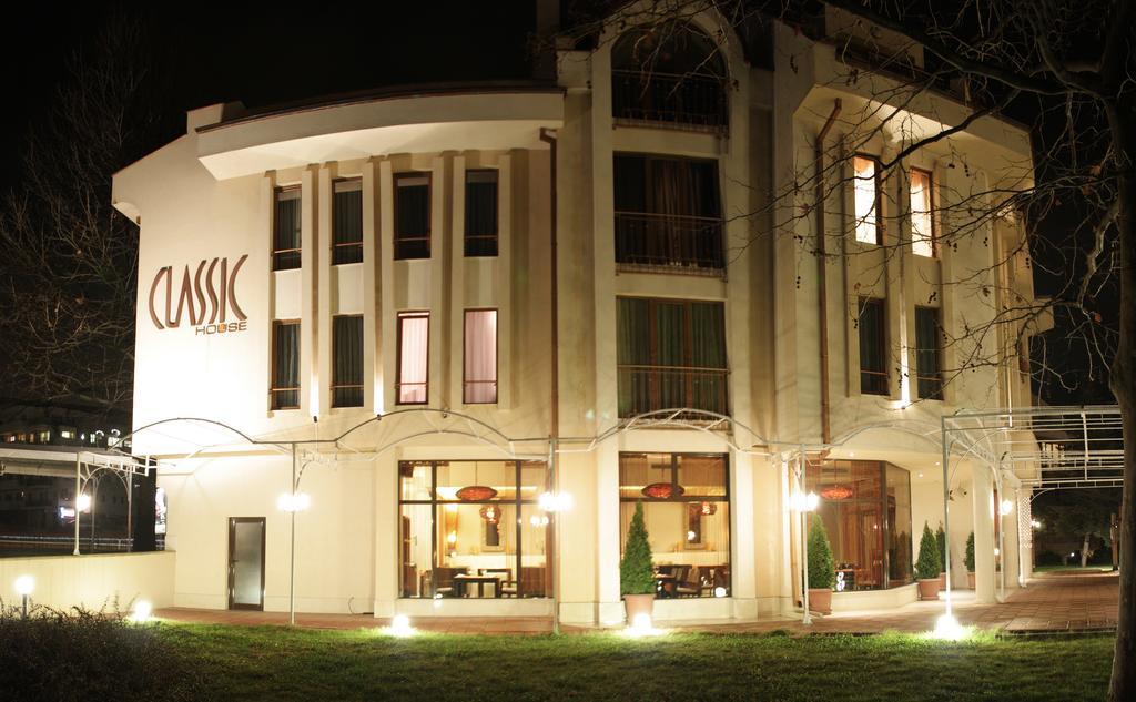 Family Hotel Classic Варна Экстерьер фото